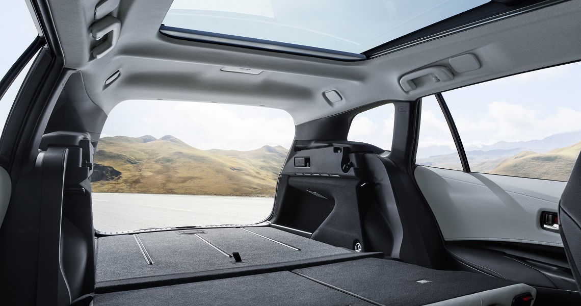 Toyota Corolla 2019 Ts Loadspace Out V4 Lr Rgb 2 1140X600