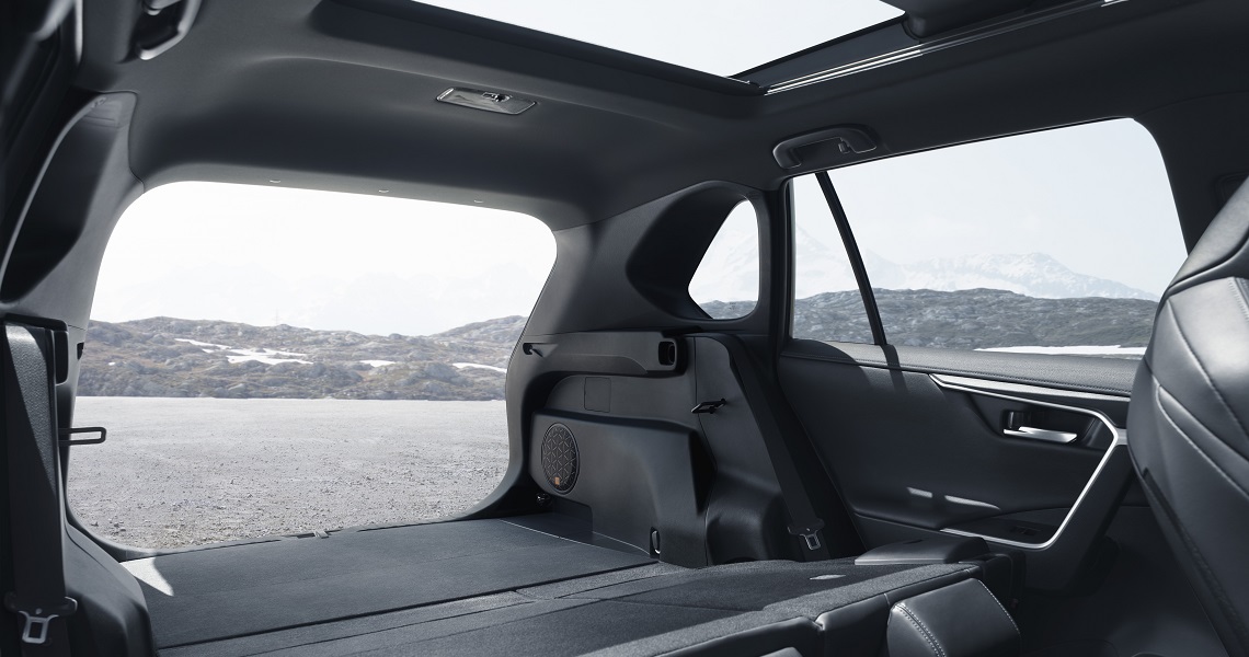 2019 Rav4 Hybrid 06 1140X600