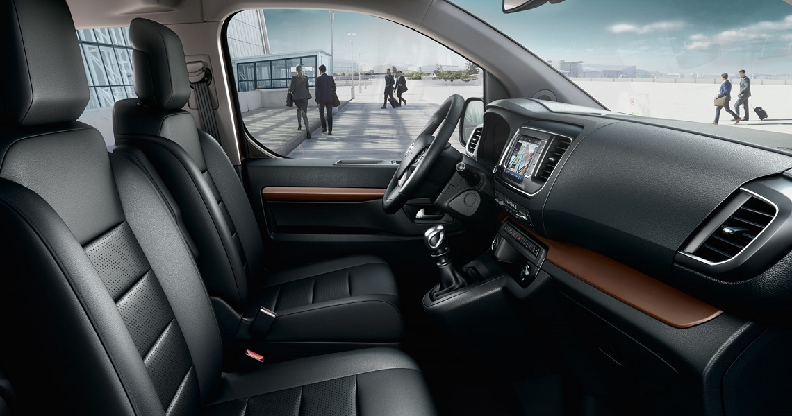 Toyota Proace Verso 2016 Interior Tme 007 A Full Tcm 11 697806 1140X600