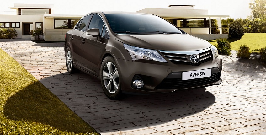 Toyota Avensis 2008 Sedan Front Brun Villa 848X430