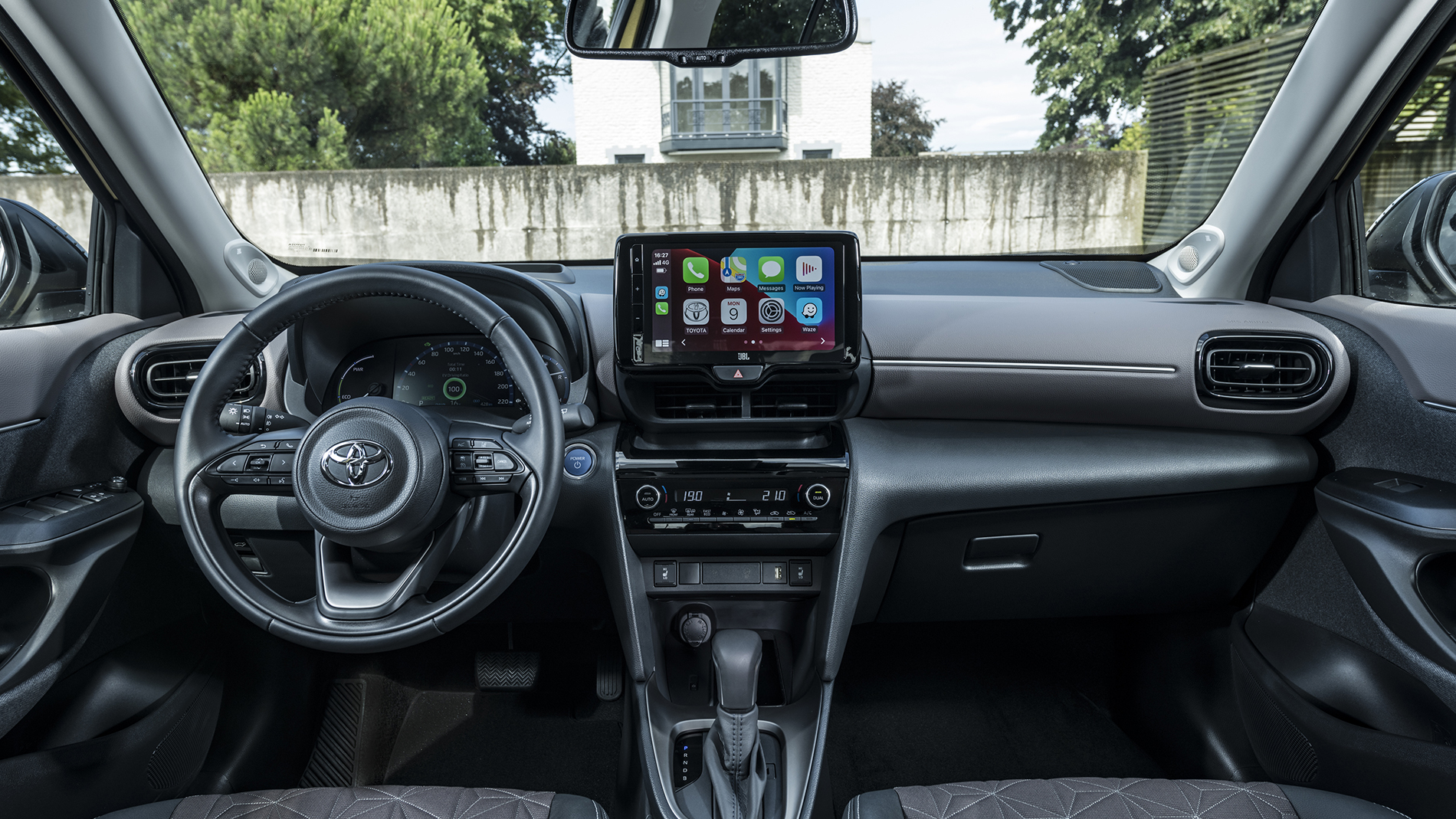 Yaris Cross Elegant Dpl 2021 Detail 001 2